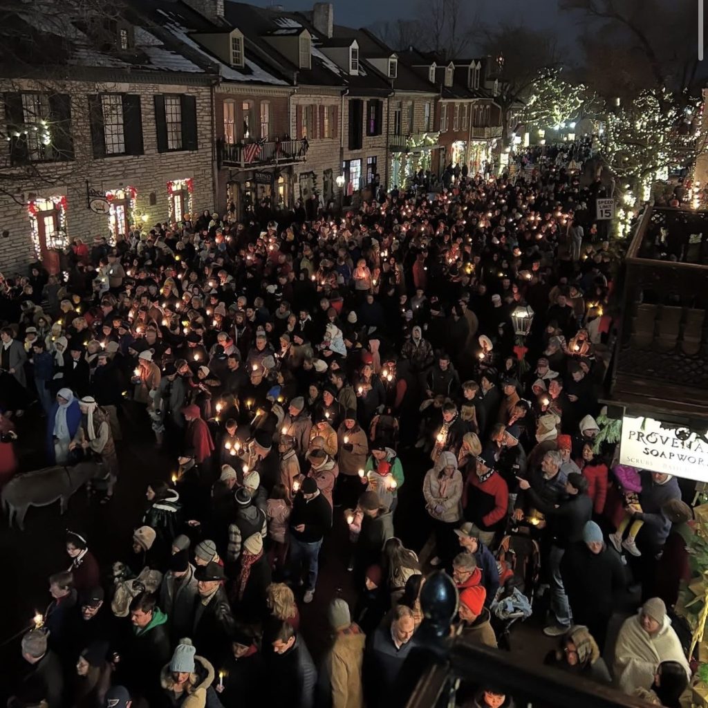 christmas parade St. Charles